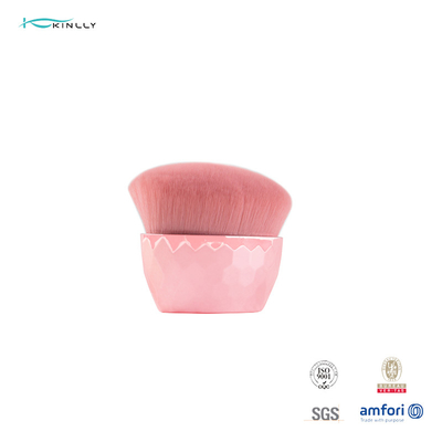 플라스틱 관을 가진 분홍색 합성 머리 개인적인 메이크업 솔